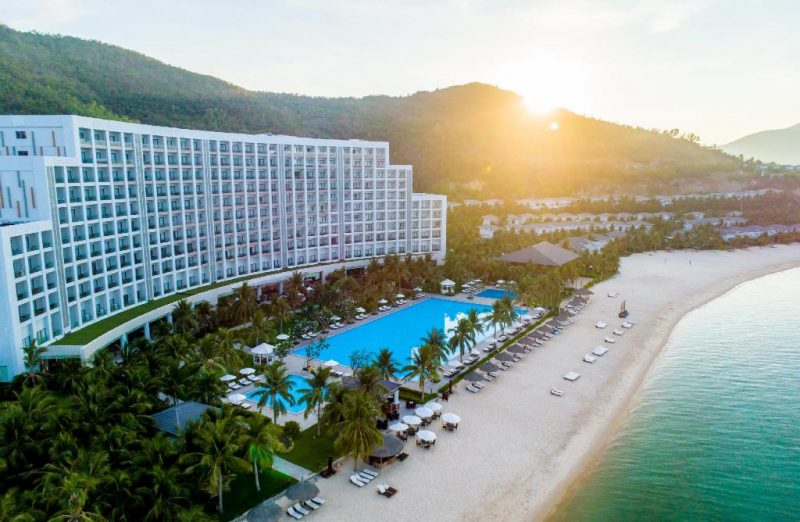 Vinpear-resort-spa-nha-trang-bay